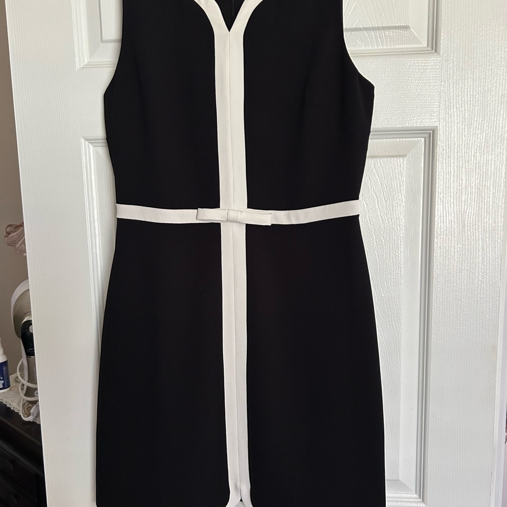 CeCe Blue Sheath Mini Dress V-Neck Sleeveless like new